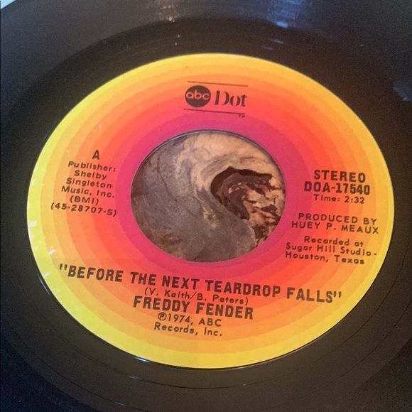 Vintage Freddy Fender Vinyl Records Set of 2 45 RPM - Picture 5 of 6